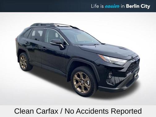 2024 Toyota RAV4 Hybrid SE