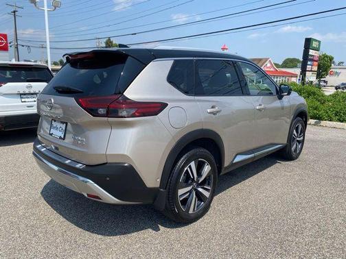 2022 Nissan Rogue Platinum