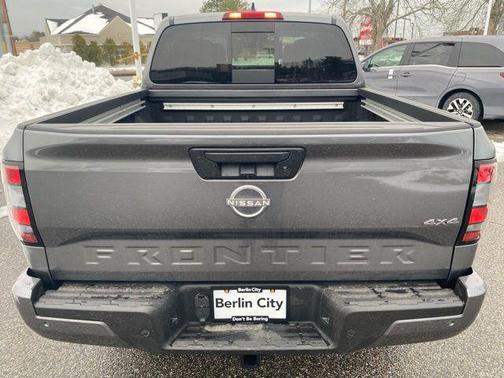 2026 Nissan Frontier SV