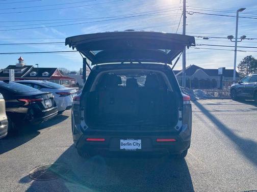 Gun Metallic 2024 Nissan Pathfinder S 4WD