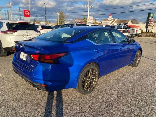 2025 Nissan Altima SR AWD