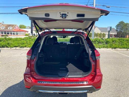 2020 Nissan Rogue SV