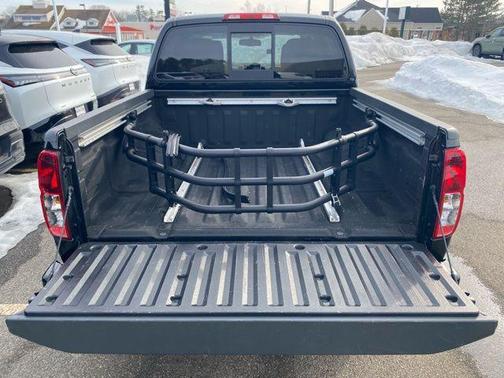 2021 Nissan Frontier SV