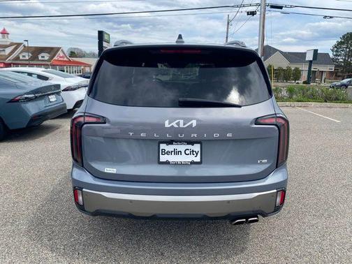 Everlasting Silver 2023 Kia Telluride SX Prestige X-Pro