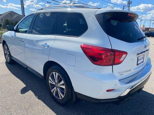 Glacier White 2020 Nissan Pathfinder S 4WD