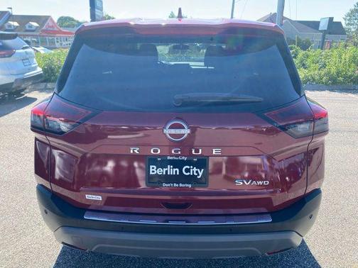 2022 Nissan Rogue SV