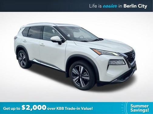 2022 Nissan Rogue SL