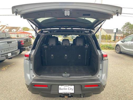 2023 Nissan Pathfinder Rock Creek 4WD