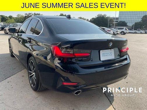2019 BMW 330 i