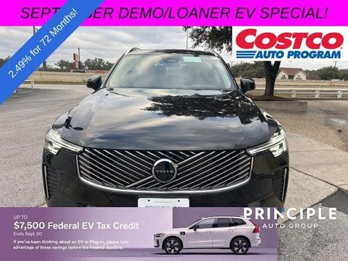 2025 Volvo XC90 Plug-In Hybrid T8 Core 7-Seater