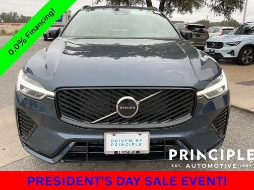 2026 Volvo XC60 B5 Core