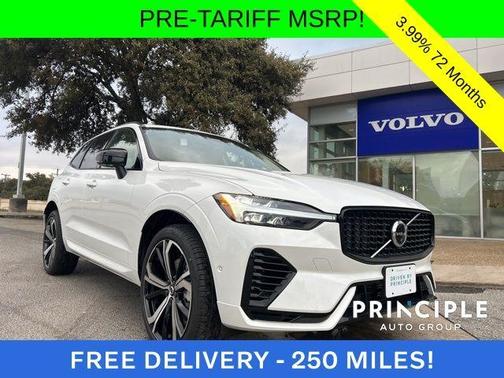 2025 Volvo XC60 Plug-In Hybrid T8 Ultra