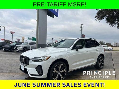 2025 Volvo XC60 Plug-In Hybrid T8 Ultra