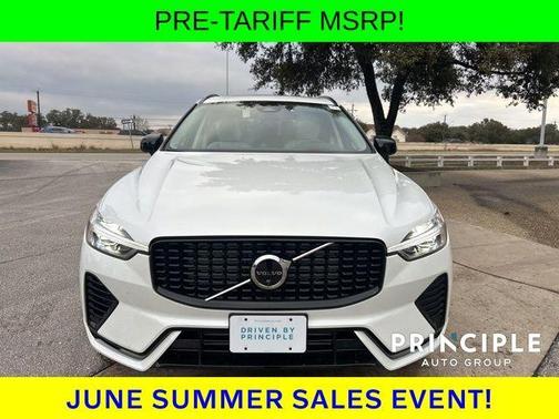 2025 Volvo XC60 Plug-In Hybrid T8 Ultra