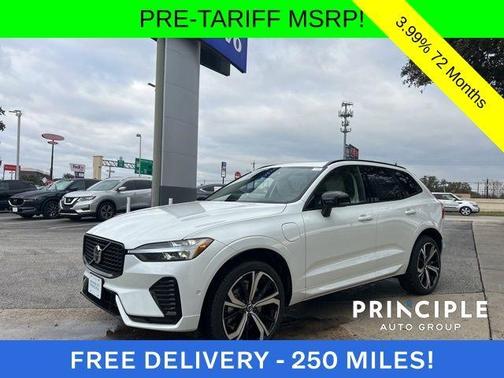 2025 Volvo XC60 Plug-In Hybrid T8 Ultra