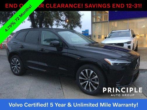 2023 Volvo XC60 B5 Plus Dark Theme