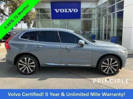 2023 Volvo XC60 B5 Ultimate Bright Theme