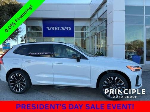 2026 Volvo XC60 B5 Ultra