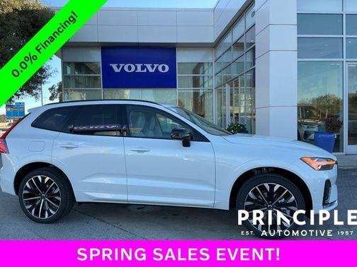 2026 Volvo XC60 B5 Ultra