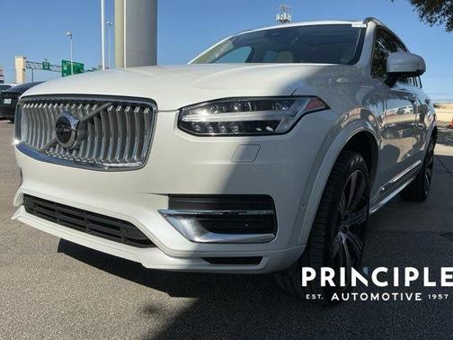 2023 Volvo XC90 Recharge Plug-In Hybrid T8 Plus Bright Theme 7 Passenger