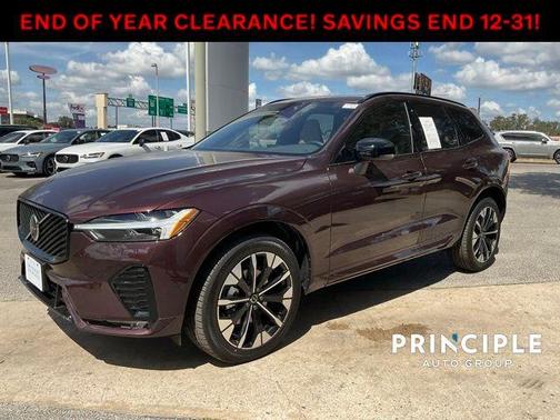 2026 Volvo XC60 B5 Plus