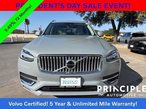 2024 Volvo XC90 B5 Core Bright Theme