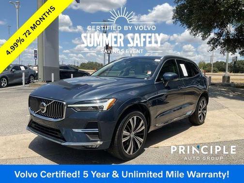 2022 Volvo XC60 B5 Inscription