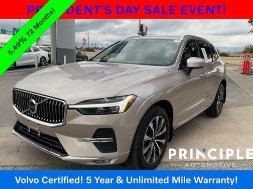 2023 Volvo XC60 B5 Plus Bright Theme