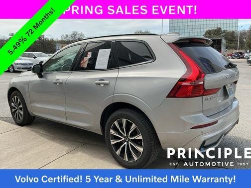 2025 Volvo XC60 B5 Core