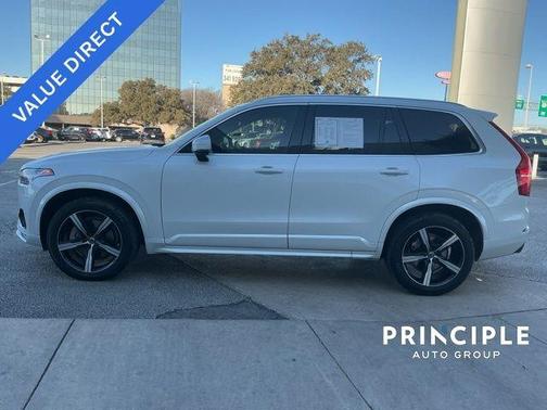 2019 Volvo XC90 T5 R-Design