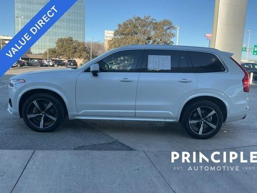 2019 Volvo XC90 T5 R-Design