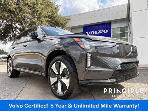 2025 Volvo EX90 Twin Motor Plus