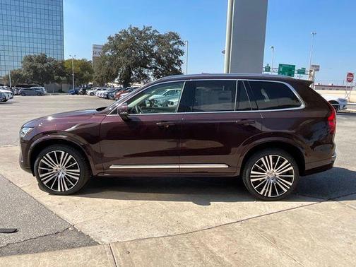 2026 Volvo XC90 B6 Ultra 7-Seater