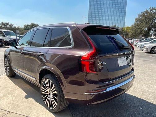 2026 Volvo XC90 B6 Ultra 7-Seater