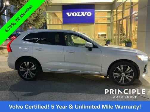 2023 Volvo XC60 B5 Plus Bright Theme