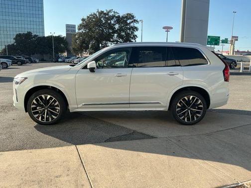 2026 Volvo XC90 B6 Ultra 7-Seater