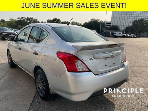 2016 Nissan Versa 1.6 S+