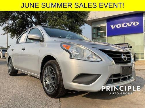 2016 Nissan Versa 1.6 S+