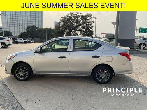 2016 Nissan Versa 1.6 S+
