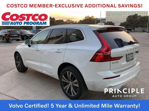 2023 Volvo XC60 B5 Plus Bright Theme