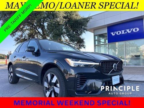 2025 Volvo XC60 Plug-In Hybrid T8 Plus