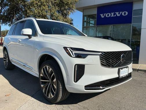 2026 Volvo XC90 B5 Plus 6-Seater