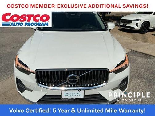 2022 Volvo XC60 B5 Inscription