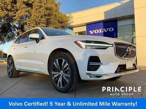 2023 Volvo XC60 B5 Plus Bright Theme