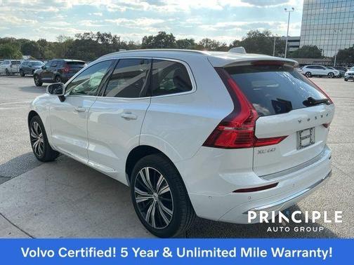 2023 Volvo XC60 B5 Plus Bright Theme