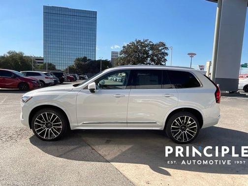 Crystal White Pearl 2026 Volvo XC90 B5 Plus 7-Seater