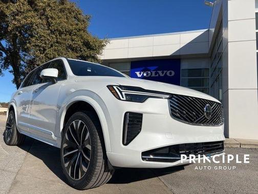 2025 Volvo XC90 Plug-In Hybrid T8 Core 7-Seater