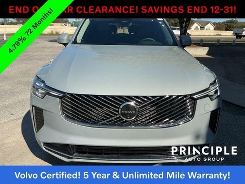 2025 Volvo XC90 B6 Plus 7-Seater