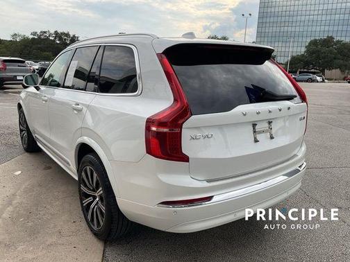 2024 Volvo XC90 B5 Core Bright Theme