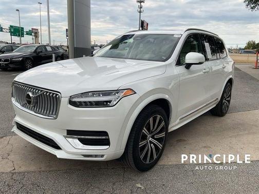 2024 Volvo XC90 B5 Core Bright Theme